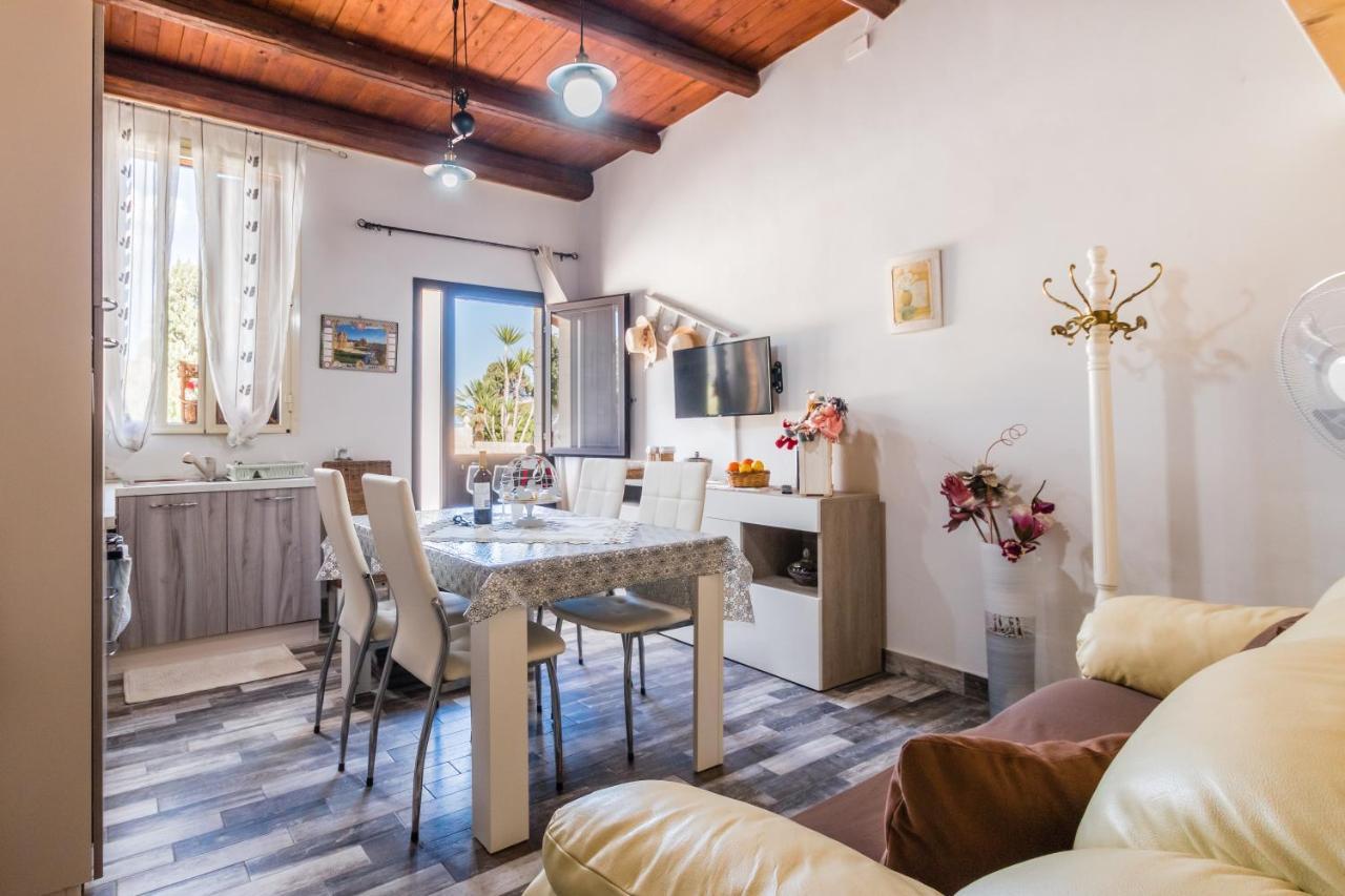 "The Cottage"With Sea View, Parking & Wifi 阿沃拉 外观 照片